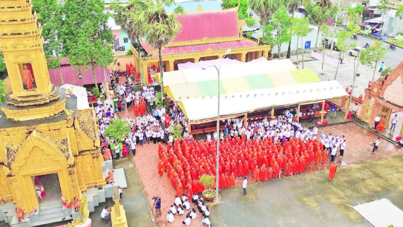 Chư tăng, phật tử làm lễ tưởng niệm 4 vị sư liệt sĩ tại Tháp Cù Là.