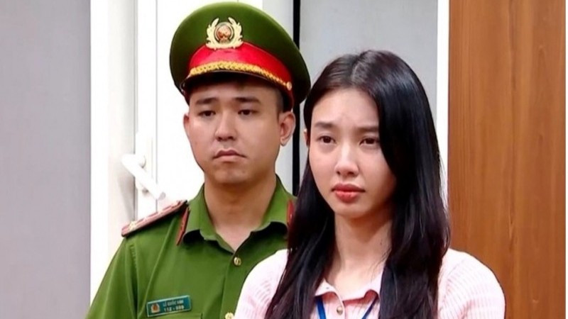 Bị can Nguyễn Thúc Thùy Tiên.
