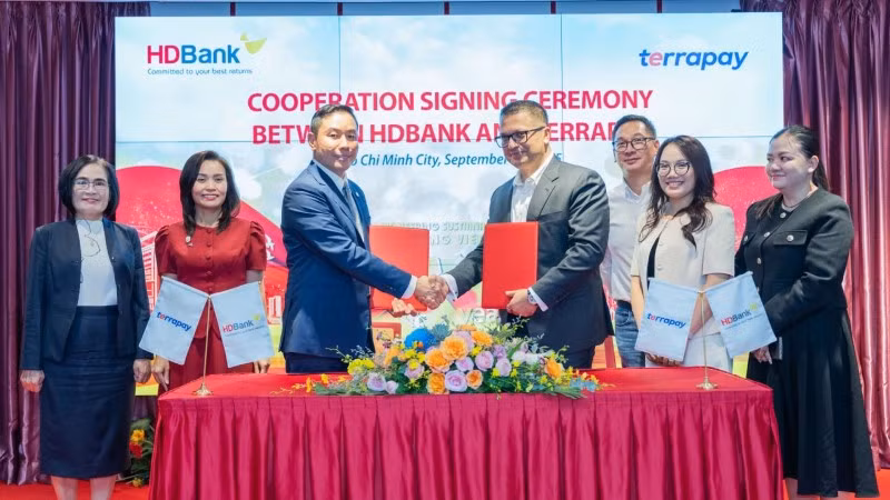 HDBank hợp tác cùng TerraPay tăng tốc dịch vụ kiều hối toàn cầu.