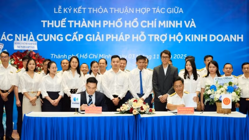 Thuế TP.HCM và KiotViet hợp tác hướng dẫn chính sách thuế cho hơn 340.000 hộ kinh doanh.