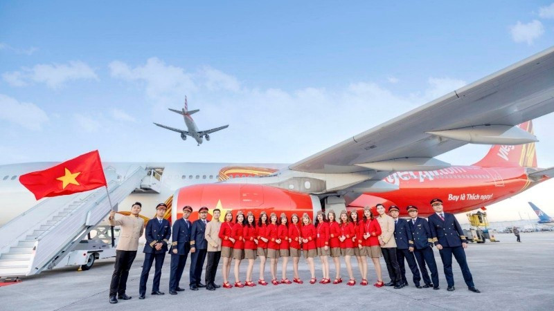 Phi hành đoàn Vietjet.