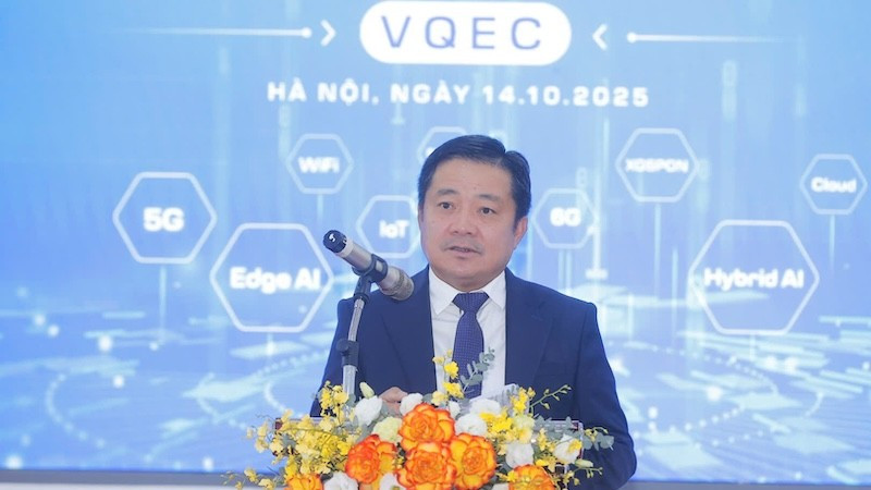 Tổng giám đốc Huỳnh Quang Liêm phát biểu tại buổi lễ ra mắt VQEC.