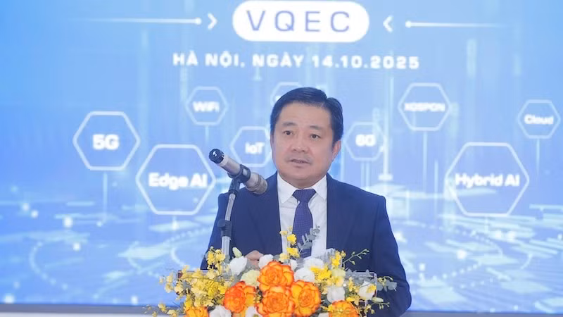 Tổng giám đốc Huỳnh Quang Liêm phát biểu tại buổi lễ ra mắt VQEC.