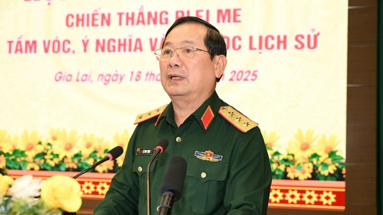 ឧត្តមសេនីយឯកបណ្ឌិត ឡេ ហ៊ុយ វិញ អនុរដ្ឋមន្ត្រីក្រសួងការពារជាតិ ថ្លែងក្នុងសន្និសីទ។ 584518070-1440897701378635-1267664368047006508-n-3537.jpg