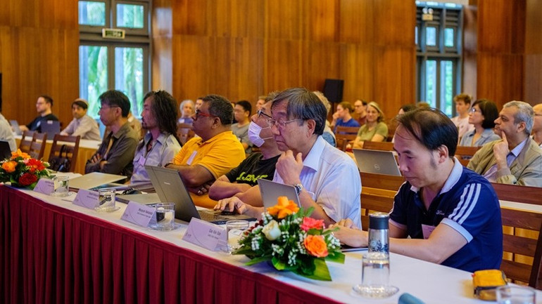 Hội nghị có sự tham dự của nhiều nhà khoa học hàng đầu trên thế giới. neutrino-physics-8177.jpg