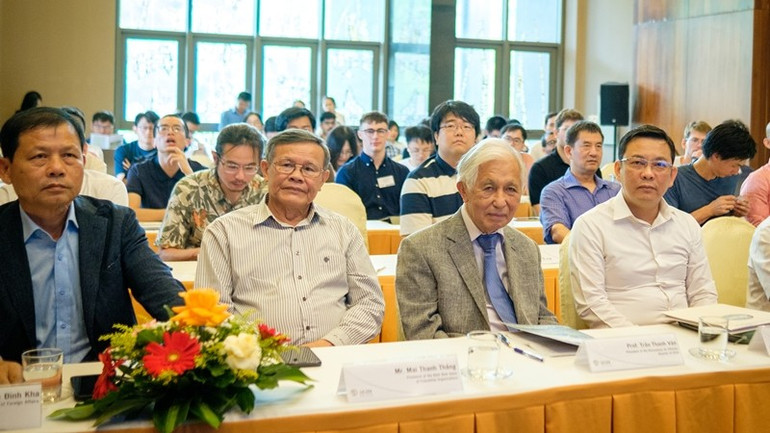 Buổi lễ có sự tham dự của nhiều nhà khoa học trên thế giới. qtfqg25-8472.jpg