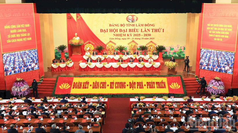 Quang cảnh khai mạc Đại hội đại biểu Đảng bộ tỉnh Lâm Đồng lần thứ I, nhiệm kỳ 2025-2030.