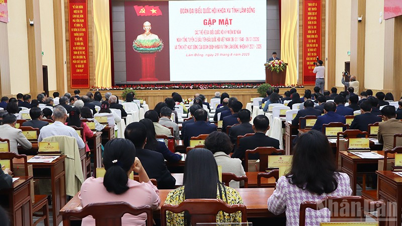 Quang cảnh buổi gặp mặt.