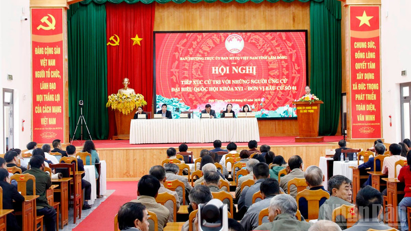 Quang cảnh hội nghị.