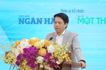 Phó Thống đốc Ngân hàng Nhà nước Phạm Tiến Dũng phát biểu khai mạc diễn đàn.