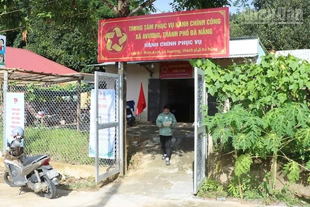 Các xã miền núi nỗ lực vượt khó, nâng cao chuyên môn vận hành mô hình chính quyền địa phương 2 cấp.