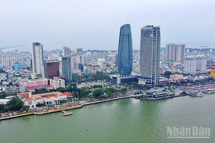 Đà Nẵng tiếp tục duy trì được đà tăng trưởng kinh tế.