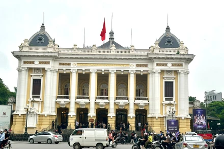 Nhà hát Lớn một trong những điểm du lịch của Hà Nội.