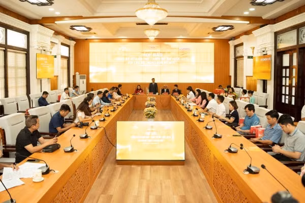 Họp báo công bố chương trình Huế - Kinh đô ẩm thực 2026 với chủ đề “Ngày Bún bò Huế”.