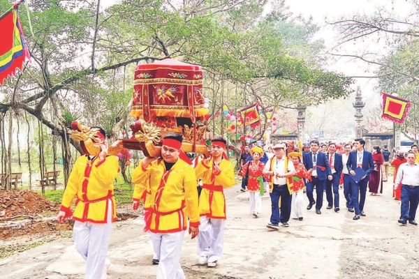 Hà Nội đang hướng tới một mùa lễ hội Xuân Bính Ngọ an toàn, văn minh.