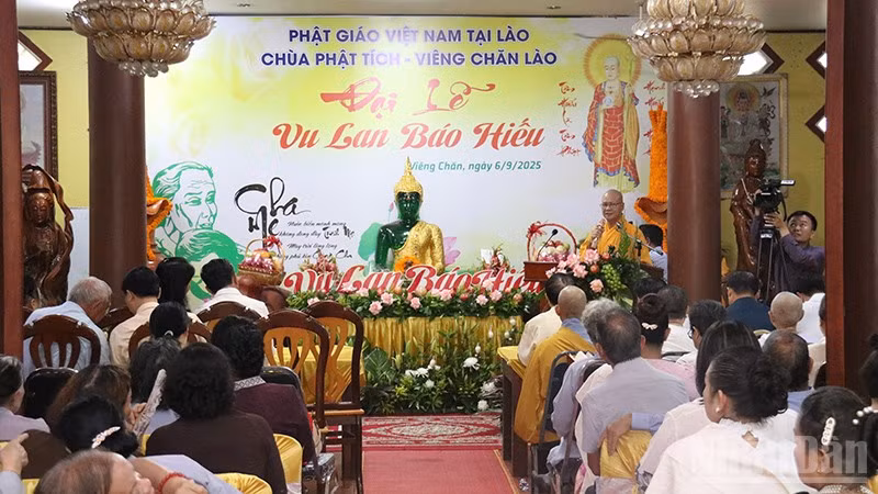 Quang cảnh buổi lễ. (Ảnh: Hải Tiến)