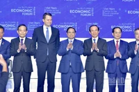 Thủ tướng Chính phủ Phạm Minh Chính với các đồng chí lãnh đạo, đại biểu quốc tế tại Diễn đàn Kinh tế mùa thu năm 2025. (Ảnh: Thanh Giang)