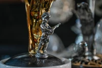 Một sản phẩm thủ công được chế tác từ bạc tại thành phố Istanbul, Thổ Nhĩ Kỳ. (Ảnh: Tân Hoa xã)