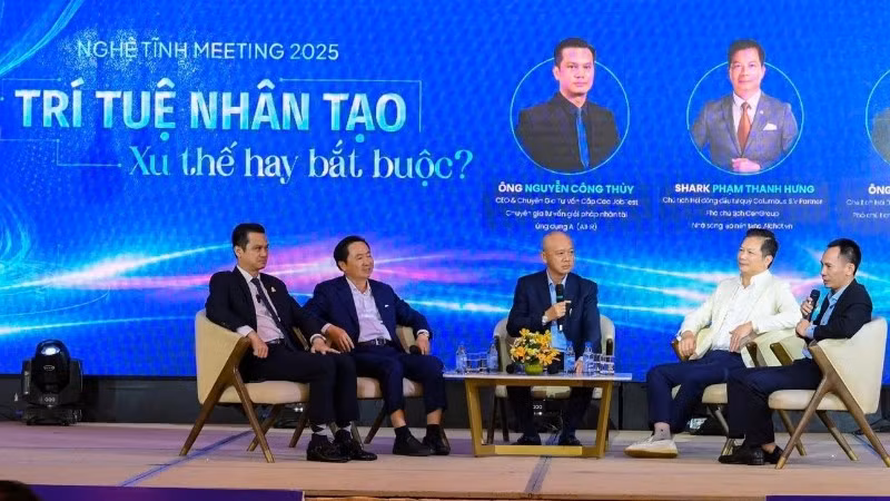 Đại diện các doanh nghiệp, chuyên gia trao đổi về nhu cầu sử dụng AI tại doanh nghiệp.