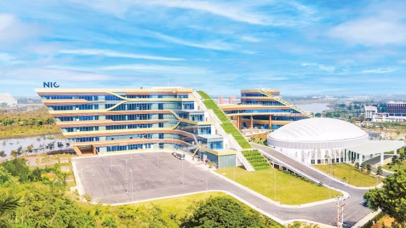 Trung tâm Đổi mới sáng tạo quốc gia và Trung tâm Đổi mới sáng tạo của Hà Nội cùng đặt tại Hòa Lạc sẽ tạo nên tính bổ trợ trong hoạt động, hỗ trợ thương mại hóa công nghệ. (Ảnh NIC)