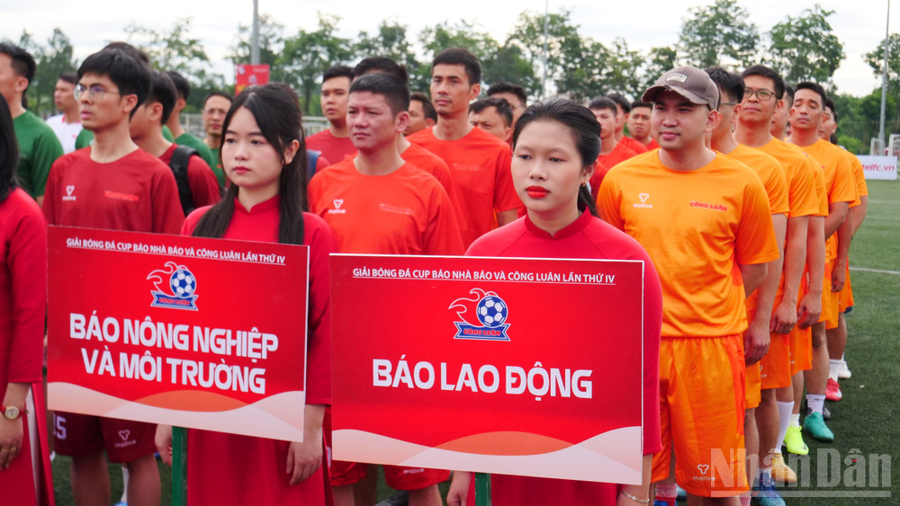 Khai mạc Cúp Nhà báo và Công luận lần thứ IV. ndo_br_01744548.jpg