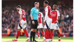Các cầu thủ Arsenal trong trận thua đáng thất vọng trước West Ham United.