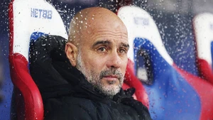 Pep Guardiola đang "đau đầu" với phong độ kém cỏi của Man City mùa giải năm nay.