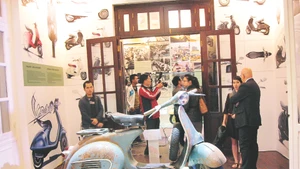 Một hoạt động trưng bày tại địa chỉ văn hóa-ngoại giao Ngôi nhà Ý (Hà Nội). Ảnh: QUANG HƯNG