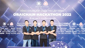 Nhóm tác giả xây dựng dự án bệnh viện thông minh khám bệnh từ xa (BlockAI.care). 