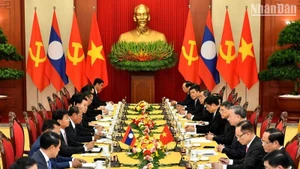Tổng Bí thư, Chủ tịch nước Tô Lâm hội đàm với Tổng Bí thư, Chủ tịch nước Lào Thongloun Sisoulith, ngày 10/9/2024, tại Hà Nội. (Ảnh: ĐĂNG KHOA) 