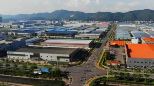 Sự phát triển xanh và bền vững các khu công nghiệp đóng vai trò quan trọng trong bức tranh kinh tế-xã hội của Việt Nam. Ảnh: LÊ DANH LAM