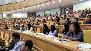 Học tập, quán triệt các nghị quyết, kết luận của Bộ Chính trị; Chuyên đề Học tập và làm theo tư tưởng, đạo đức, phong cách Hồ Chí Minh.