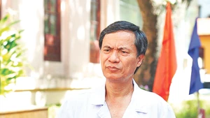 PGS,TS, bác sĩ Đồng Văn Hệ.