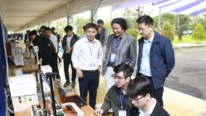 Phong trào nghiên cứu khoa học được chú trọng triển khai tại Trường đại học Sư phạm kỹ thuật- Đại học Đà Nẵng. Ảnh: LÊ VŨ