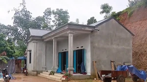 [Video] Dành gần 93 tỷ đồng hỗ trợ xây mới, cải tạo nhà ở cho người có công trên địa bàn Hà Nội 