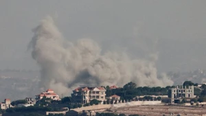  Một cuộc không kích của Israel vào Beirut.