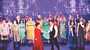 Nguyễn Trường Linh (áo trắng) trong vai Don José, vở “Carmen”, Nhà hát Nhạc Vũ Kịch Việt Nam công diễn trong tháng 3/2024. Ảnh: NVCC