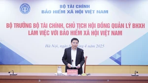 Bộ trưởng Tài chính Nguyễn Văn Thắng, Chủ tịch Hội đồng quản lý Bảo hiểm xã hội chủ trì phiên họp Hội đồng Quản lý Bảo hiểm xã hội thường kỳ quý I/2025.