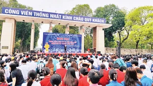 Kết nối lực lượng lao động trẻ với các doanh nghiệp, trường dạy nghề