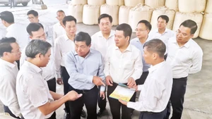 Hiện nay, sản phẩm Alumin của Công ty Nhôm Đắk Nông-TKV sản xuất ra đều tiêu thụ hết, được các thị trường thế giới đón nhận và đánh giá cao về chất lượng.
