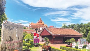 Khu di tích Dục Thanh luôn giữ nét cổ kính. 