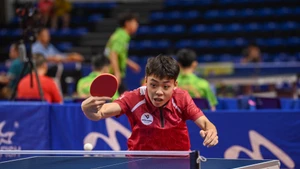 Nguyễn Hoàng Lâm thi đấu tại Giải vô địch bóng bàn quốc gia Báo Nhân Dân lần thứ 41. Ảnh: Duy Linh