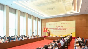Hội nghị Ban Thường vụ Đảng ủy Quốc hội với Ban Thường vụ Đảng ủy Chính phủ về Kỳ họp thứ 9, Quốc hội khoá XV. Ảnh: Duy Linh