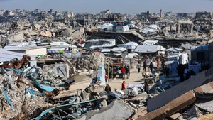 Gaza chỉ còn là những đống đổ nát.