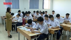 [Video] Điều chỉnh quy định chế độ trả lương dạy thêm giờ cho nhà giáo
