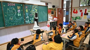 AI được đưa vào giảng dạy tại nhiều trường phổ thông ở Trung Quốc. Ảnh | Chinaminute