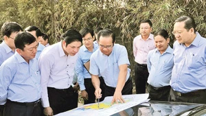 Đồng chí NGUYỄN VĂN ĐƯỢC, Bí thư Tỉnh ủy Long An.