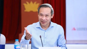 Ông Phan Đức Hiếu, Đại biểu Quốc hội, Ủy viên Ủy ban Kinh tế - Tài chính của Quốc hội.
