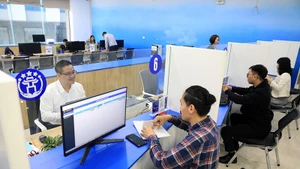 [Video] Hà Nội lập đường dây nóng tiếp nhận phản ánh việc giải quyết thủ tục hành chính
