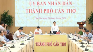 Quang cảnh cuộc họp của Ban Chỉ đạo 389 thành phố Cần Thơ.